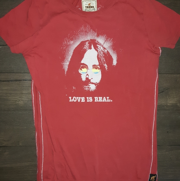 Tops | Trunk Ltd John Lennon Love 